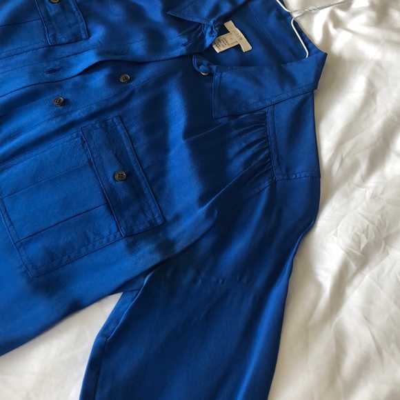 Royal blue silk button-down blouse - Picture 8 of 8
